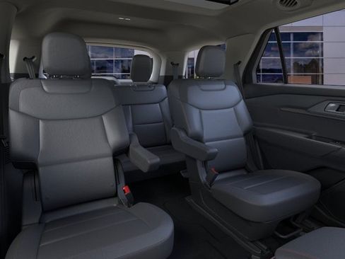Used 2026 Ford Explorer Active w/ Active Comfort Package AWD/4WD image 11