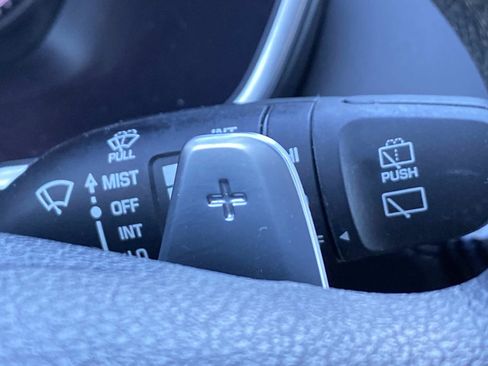 Used 2023 Hyundai Santa Fe SE AWD/4WD image 17