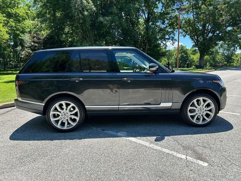 Used 2013 Land Rover Range Rover Supercharged AWD/4WD image 4