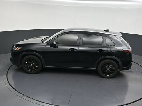Used 2025 Honda HR-V Sport image 15