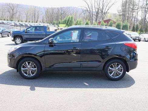 Used 2015 Hyundai Tucson SE AWD/4WD image 4