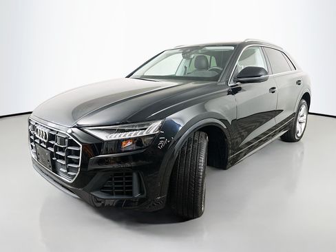 Certified 2023 Audi Q8 Premium w/ Convenience Package AWD/4WD image 4