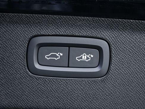 New 2026 Volvo XC90 T8 Ultra w/ Protection Package Premier AWD/4WD image 33