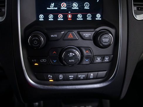 Used 2020 Dodge Durango SXT image 30