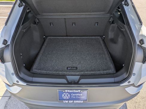 Used 2024 Volkswagen ID.4 Pro AWD/4WD image 32
