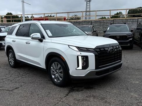 Used 2023 Hyundai Palisade SEL FWD image 8