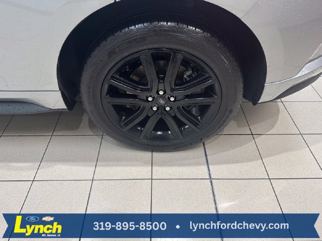 Certified 2021 Ford Edge ST-Line AWD/4WD image 29