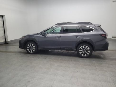 Used 2023 Subaru Outback Limited AWD/4WD image 3