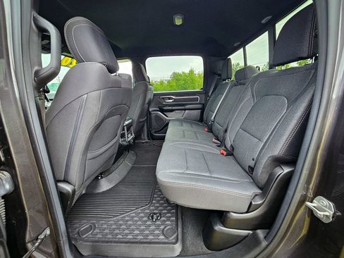 Used 2020 RAM 1500 Big Horn AWD/4WD image 33