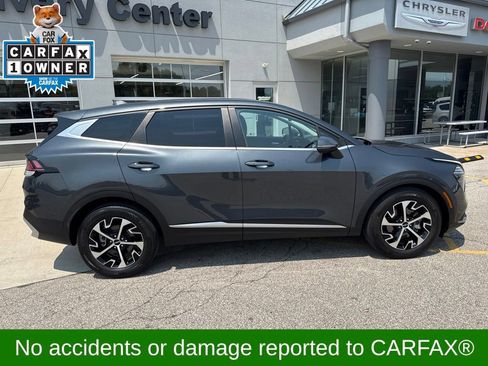 Used 2024 Kia Sportage EX FWD image 4