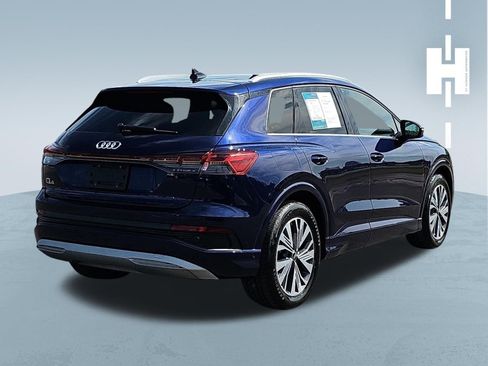 Used 2023 Audi Q4 e-tron Premium Plus w/ Premium Plus image 3