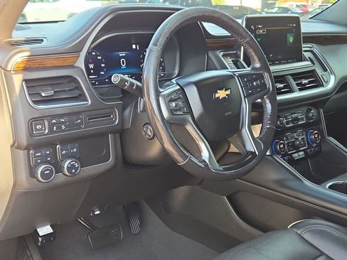 Used 2022 Chevrolet Tahoe Premier AWD/4WD image 10