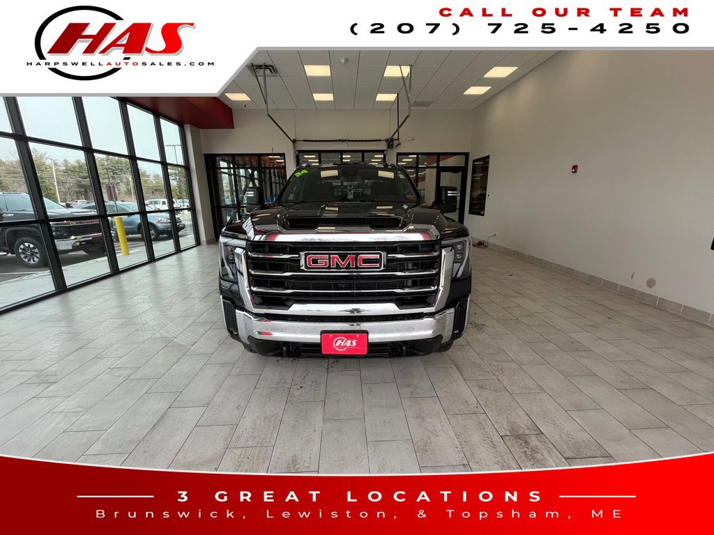 Used 2024 GMC Sierra 2500 SLE w/ SLE Value Package; AWD/4WD image 9