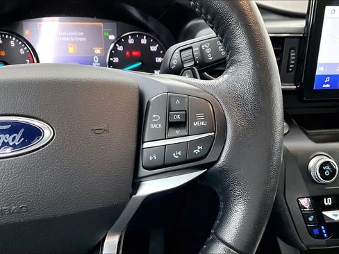 Used 2020 Ford Explorer Limited RWD image 26