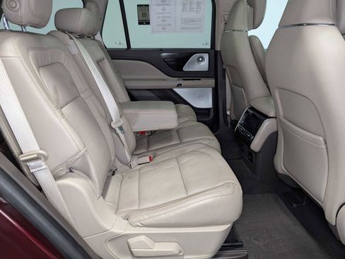 Used 2020 Lincoln Aviator Reserve w/ Equipment Group 202A image 39