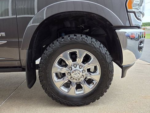 Used 2019 RAM 2500 Limited AWD/4WD image 37