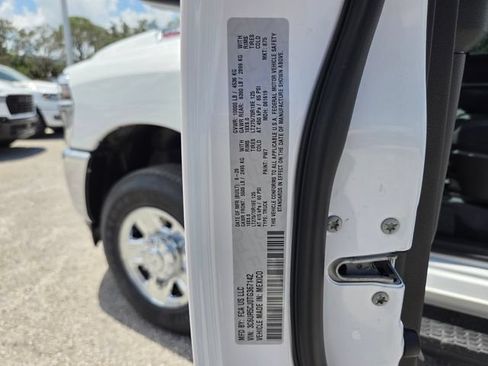 New 2026 RAM 2500 Tradesman AWD/4WD image 20