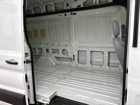 Used 2017 Ford Transit 350 148 High Roof Extended image 9