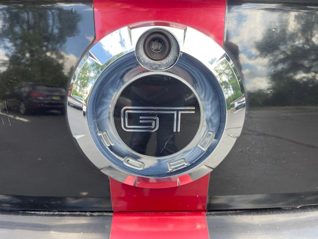 Used 2007 Ford Mustang GT RWD image 7