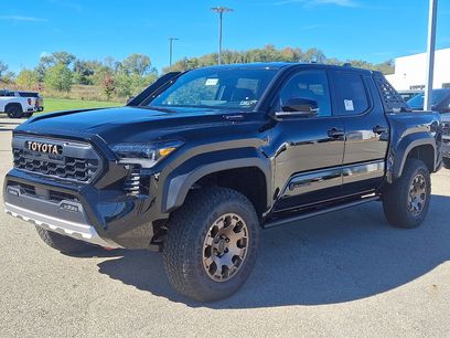 New 2025 Toyota Tacoma Trailhunter
