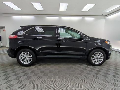 Used 2024 Ford Edge SEL AWD/4WD image 4