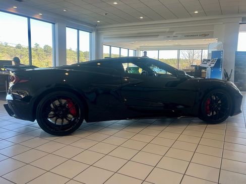 New 2026 Chevrolet Corvette Z06 w/ Stealth Interior Trim Package RWD image 6