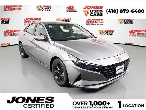 Used 2021 Hyundai Elantra SEL image 1