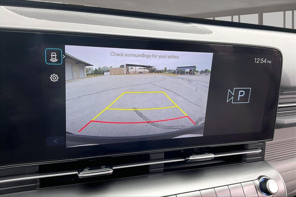 Used 2024 Hyundai Kona SEL AWD/4WD image 14