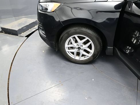 Used 2024 Ford Edge SEL AWD/4WD image 14