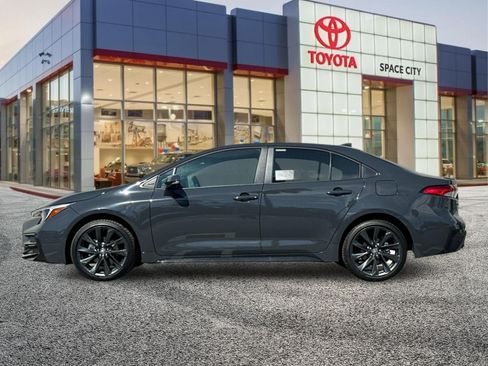 New 2026 Toyota Corolla SE FWD image 3