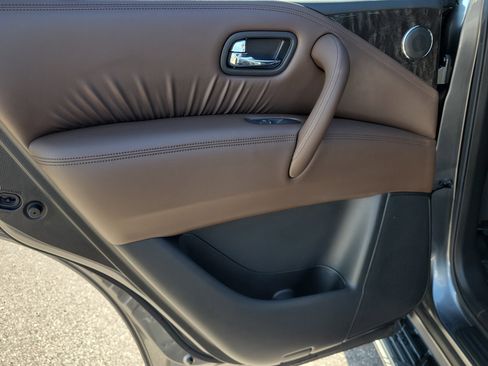 Certified 2021 Nissan Armada Platinum image 13