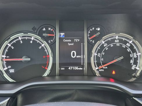 Used 2023 Toyota 4Runner TRD Off-Road Premium w/ Off Road Premium Plus Package AWD/4WD image 41