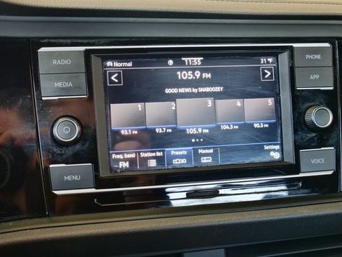 Used 2021 Volkswagen Jetta GLI image 18