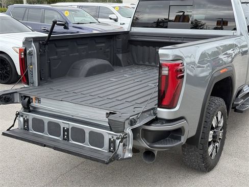 Used 2024 GMC Sierra 2500 Denali w/ Max Trailering Package image 15