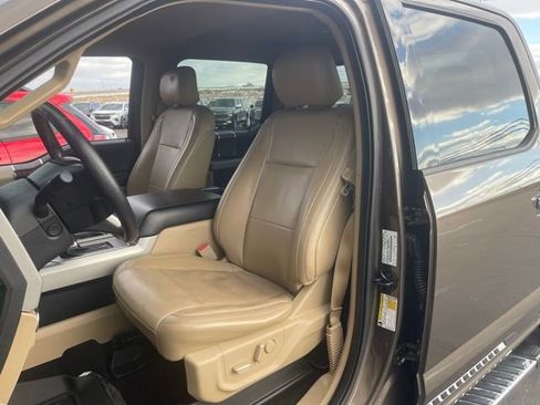 Used 2017 Ford F150 Lariat w/ Equipment Group 502A Luxury image 34