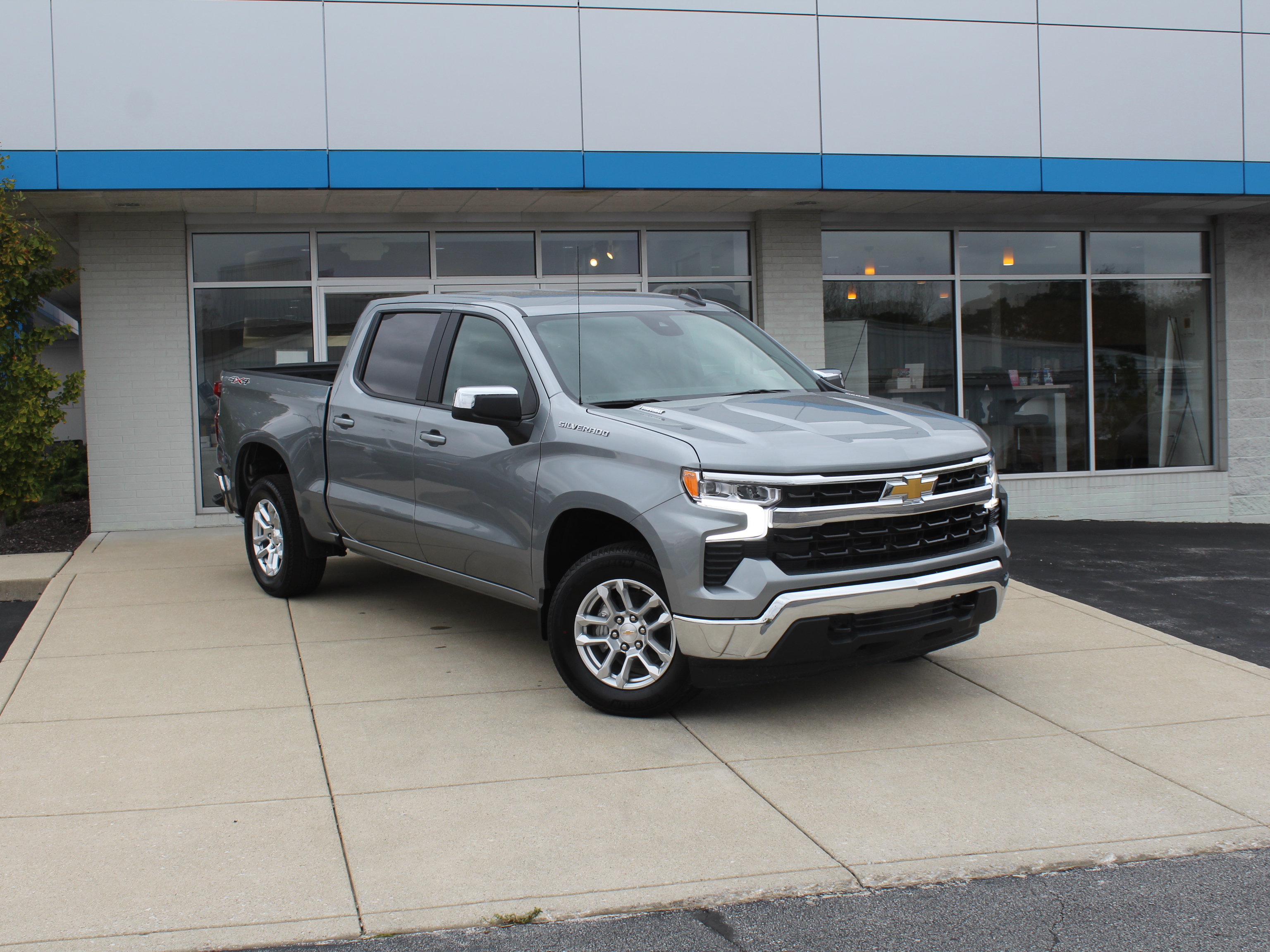 New 2026 Chevrolet Silverado 1500 LT AWD/4WD image 4