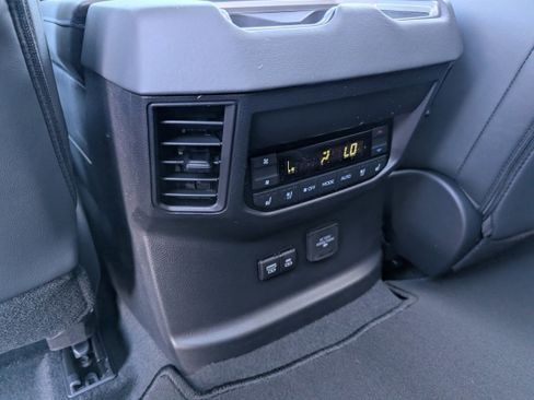 New 2026 Toyota Sequoia Platinum image 29