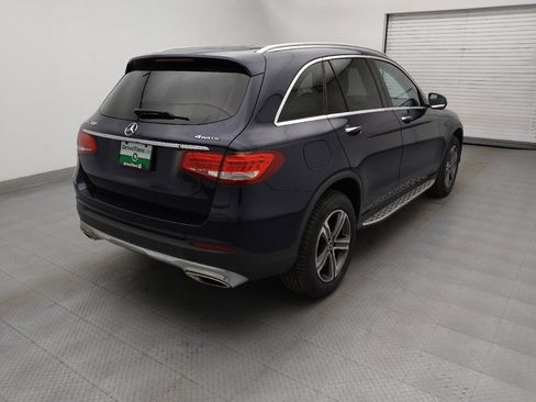 Used 2019 Mercedes-Benz GLC 300 4MATIC w/ Premium Package image 9