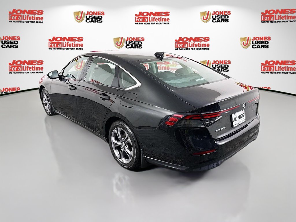 Used 2023 Honda Accord EX image 2