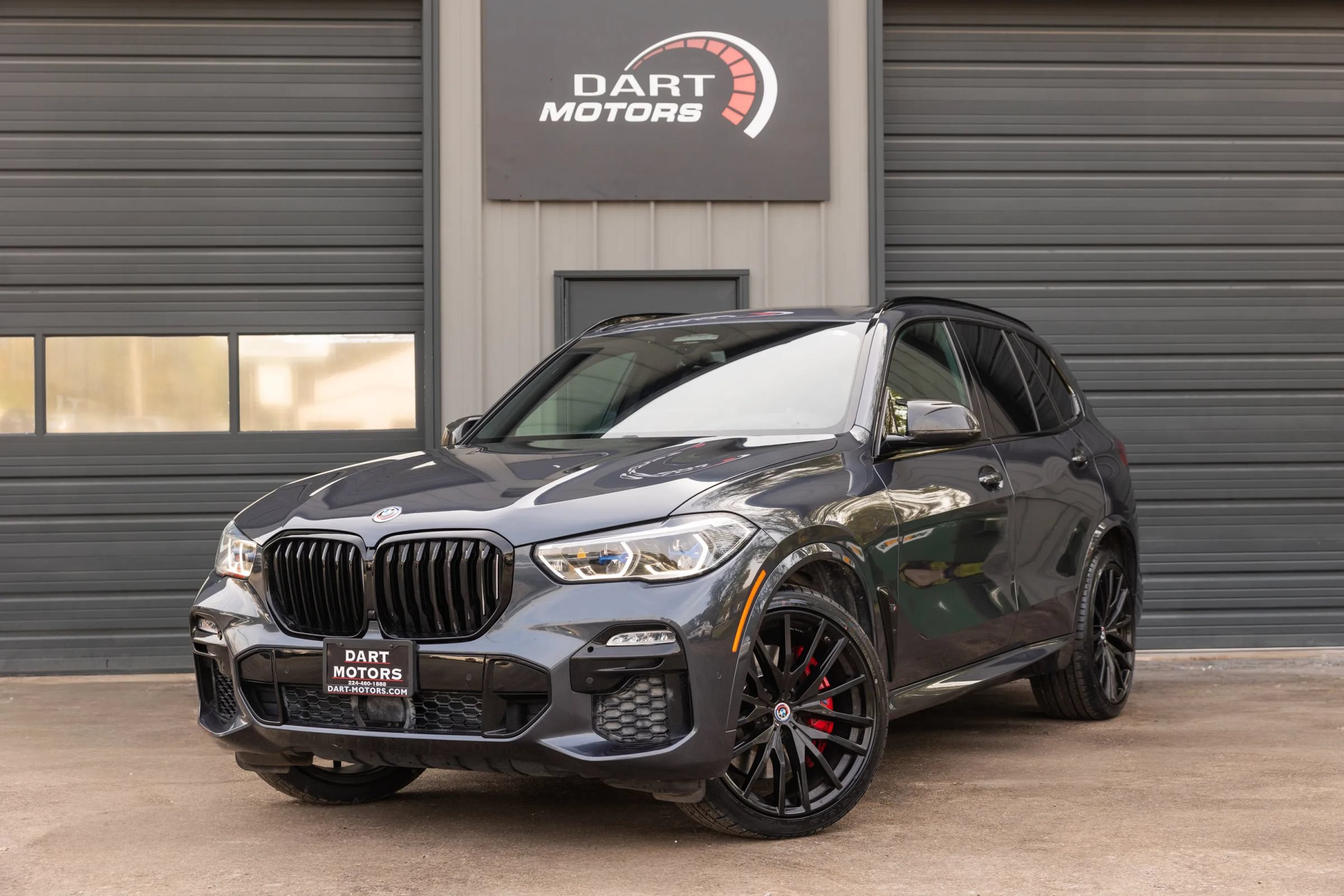 Used 2021 BMW X5 M50i w/ Executive Package AWD/4WD image 1