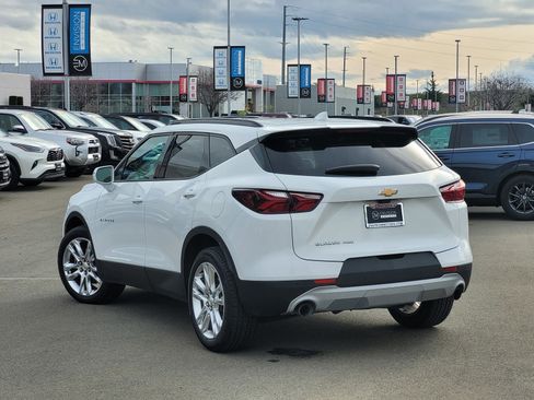 Used 2019 Chevrolet Blazer LT w/ Sun and Wheels Package image 7