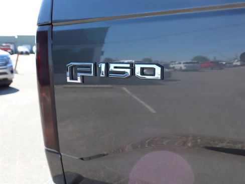 Used 2016 Ford F150 XLT w/ Equipment Group 301A Mid AWD/4WD image 5