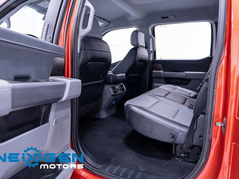 Used 2023 Ford F150 Lariat w/ Trailer Tow Package image 40