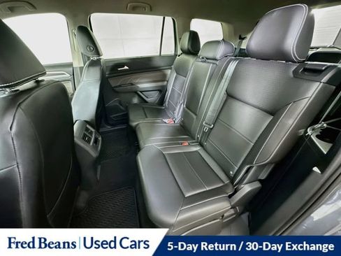 Used 2023 Volkswagen Atlas SE w/ Black Wheel Package AWD/4WD image 30