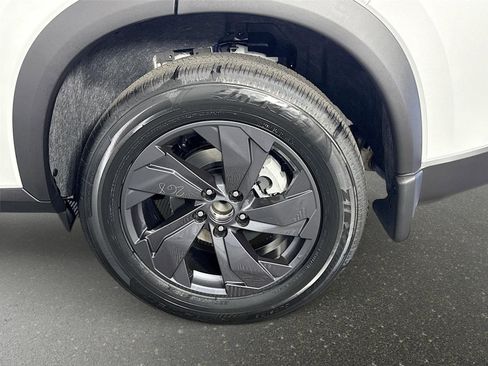 New 2026 Nissan Rogue SV FWD image 30