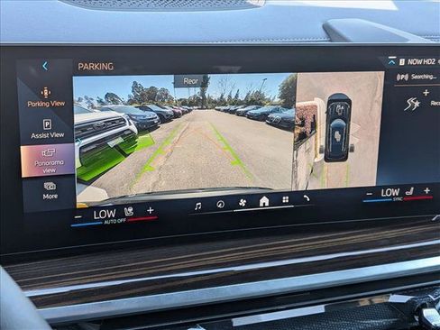 Used 2026 BMW X5 xDrive50e AWD/4WD image 13