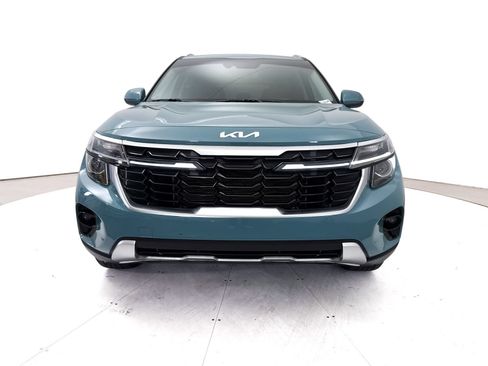 Certified 2024 Kia Seltos EX FWD image 13