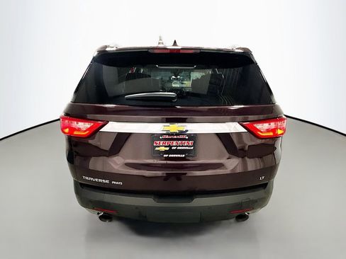 Used 2018 Chevrolet Traverse LT image 7