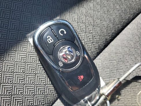 Used 2023 Buick Encore GX Preferred w/ Cold Weather Comfort Package AWD/4WD image 23