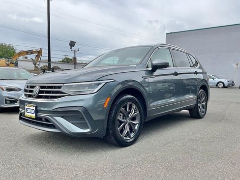 Used 2022 Volkswagen Tiguan SE AWD/4WD image 4